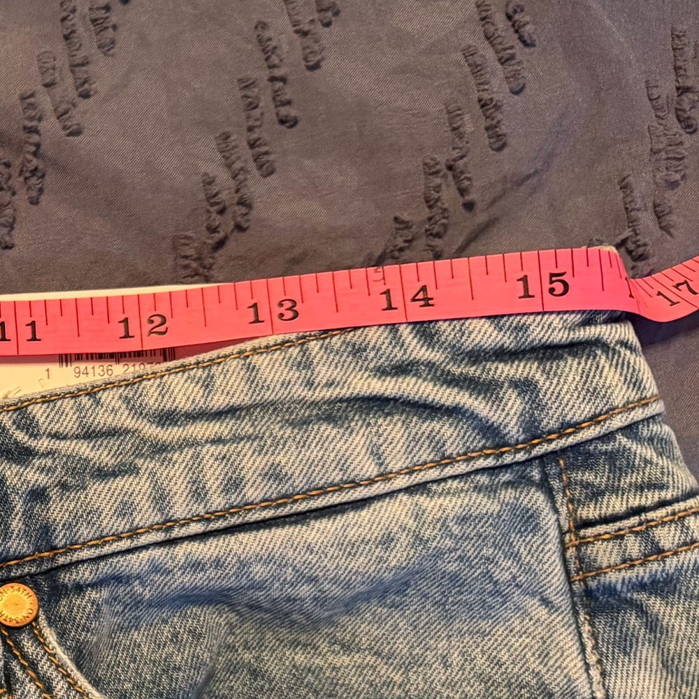 Stylish Light Blue Women's Flare Jeans - Picture 15 of 15